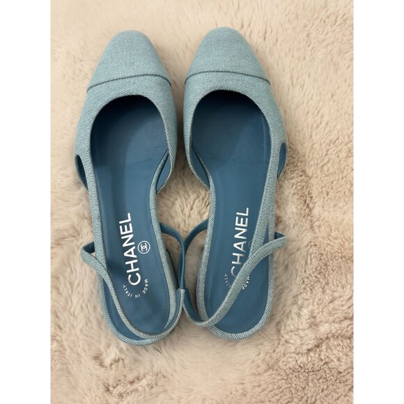 Chanel Women's Interlocking CC Logo Canvas Slingback Baby Blue Flats Size 8.5 - Picture 2 of 8